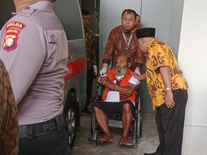 Pengacara: Lukas Enembe Dilarikan ke RSPAD Usai Jatuh di Toilet Rutan KPK