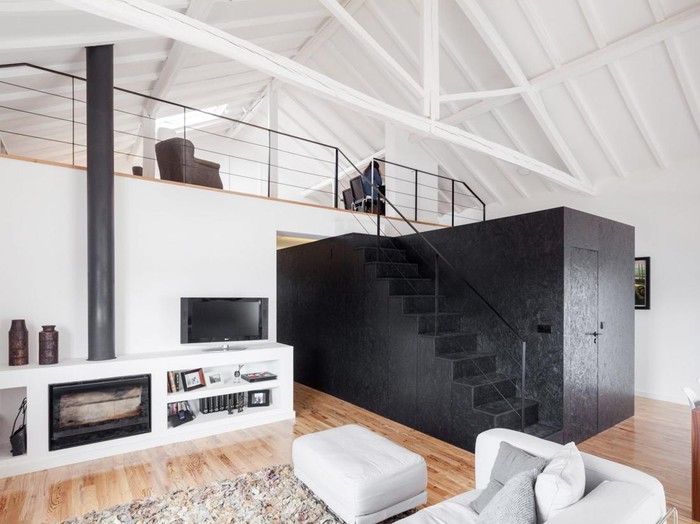 Mezzanine/Inês Brandão via Dezeen