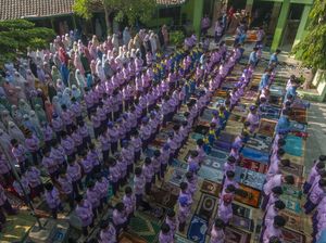 Shalat Idul Adha di Hari Jumat, Ulama: Tetap Wajib Jumatan!