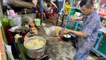 Nyicip Indomie Goreng yang Digoreng Lagi di Warkop Viral