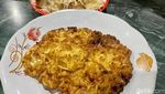 Nyicip Indomie Goreng yang Digoreng Lagi di Warkop Viral