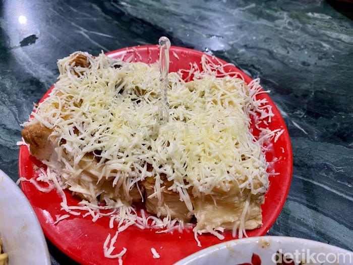 Nyicip Indomie Goreng yang Digoreng Lagi di Warkop Viral Nyicip Indomie Goreng yang Digoreng Lagi di Warkop Viral