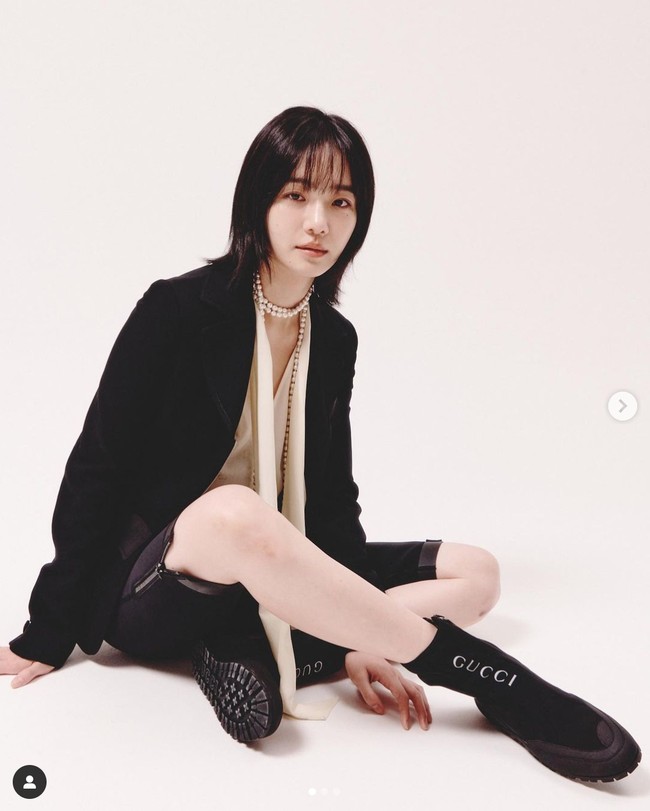 Park Gyu Young muncul dalam tiga judul drama Korea tahun ini antara lain Celebrity, A Good Day to Be a Dog, dan Sweet Home 2. Aktris naik daun itu juga digaet menjadi pemain utama season kedua Squid Game. Foto: dok. Instagram @sarament_official