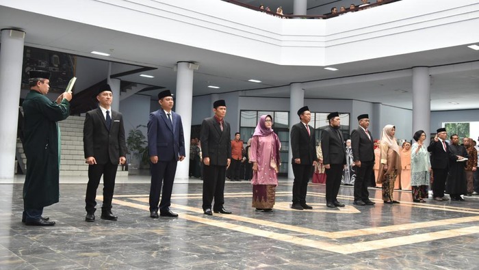 Pelantikan wakil rektor hingga dekan di lingkungan Unimed