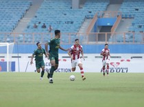 Persis Solo Unggul 1-0 Lawan Persikabo 1973  di Babak Pertama