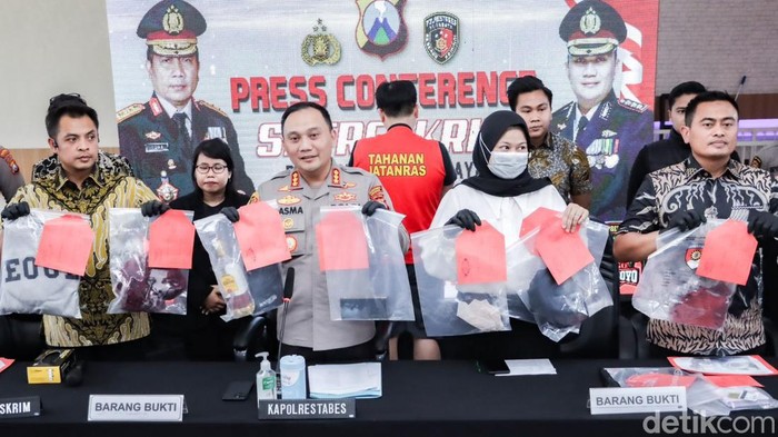 polisi rilis kasus pembunuhan Dini Sera Afrianti yang dilakukan anak anggota dpr ri fraksi pkb