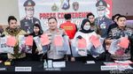 Penampakan Ronald Tannur Anak Anggota DPR RI Pakai Rompi Tahanan