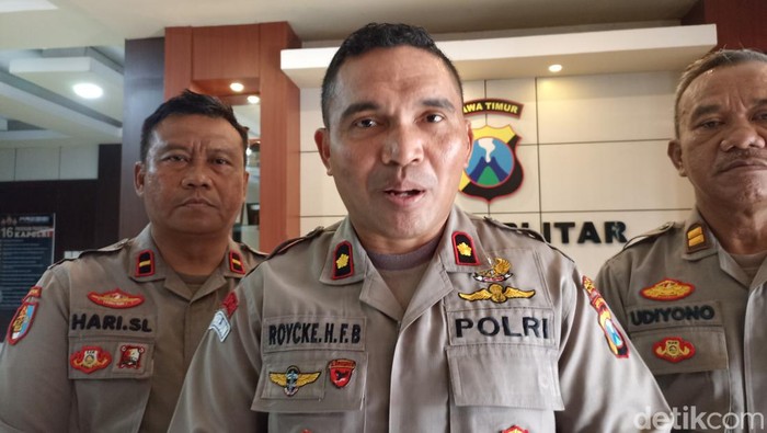 Wakapolres Blitar Kompol Roycke H. F. Betaubun