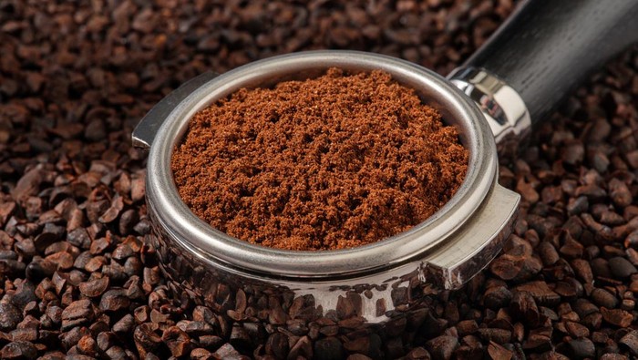 Atomo Coffee's 'beanless coffee', which uses superfoods and upcycled ingredients to mimic the molecular structure of coffee, is seen in this handout picture obtained by Reuters on September 29, 2023.   Atomo Coffee/Handout via REUTERS.  THIS IMAGE HAS BEEN SUPPLIED BY A THIRD PARTY.