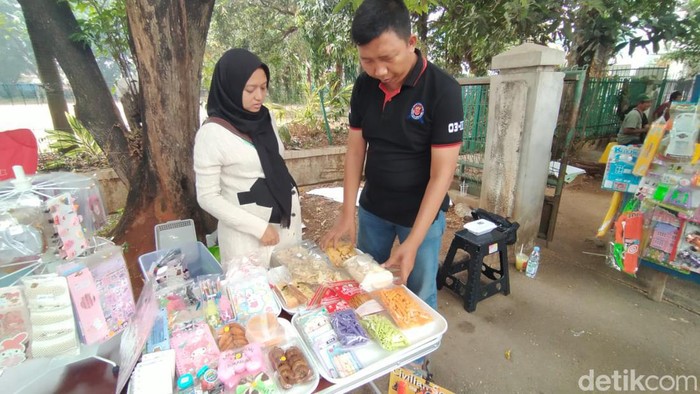 Aipda Rully dan istrinya, Linda
