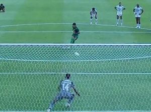 Kata Josep Gombau soal Victor Marah gegara Tak Boleh Tendang Penalti
