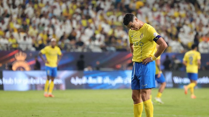 Nassrs Portuguese forward #07 Cristiano Ronaldo reacts during the Saudi Pro League football match between Al-Nassr and Abha at the King Saud University Stadium in Riyadh on October 6, 2023. (Photo by Fayez Nureldine / AFP)