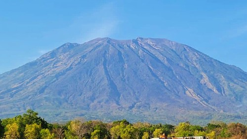 Gunung Agung di Karangasem
