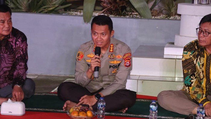 Kapolresta Tangerang Kombes Sigit Dany Setiyono mengadakan rembug guyub  (dok.istimewa)