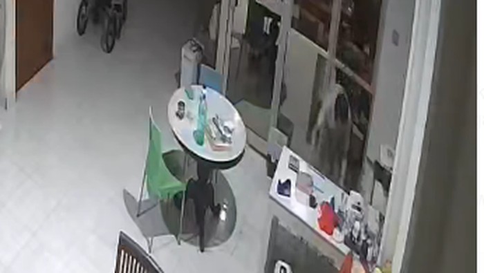 Maling Spider-Man membobol rumah warga di Tambora, Jakarta Barat