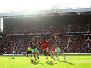 Brentford Lagi Terpuruk, MU Turut Punya Rekor Buruk