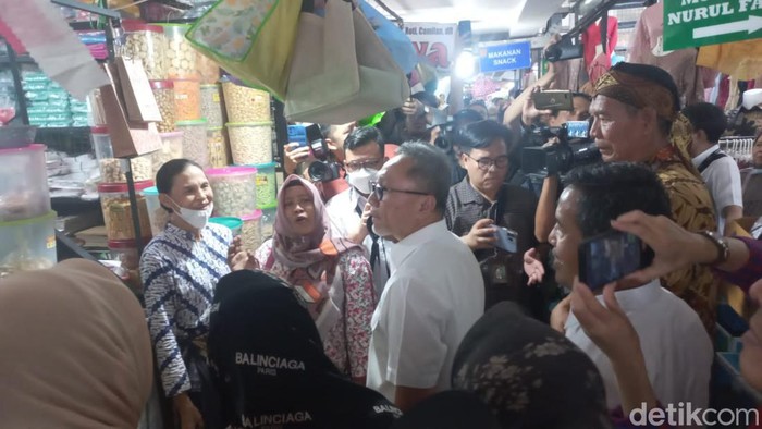 Mendag, Zulhas di Pasar Johar