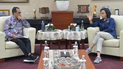 Momen Menhub Budi Karya Bertemu Menkeu Sri Mulyani, Ada Apa?