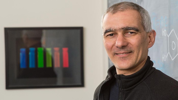 Moungi Bawendi, Profesor Kimia MIT dan Peraih Nobel 2023