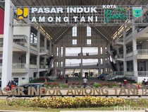 Curhat Pedagang yang Hampir Sepekan Tempati Pasar Induk Among Tani Kota Batu