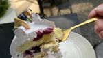 Kafe Cewek Kue yang Hits dan Estetik di Bandung