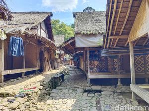 Baduy Dalam Jadi Blank Spot Internet, Kades Minta Pengunjung Taat Aturan