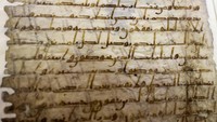 Al-Quran Hijazi ini dinamakan berdasarkan jenis tulisannya, huruf Hijazi, yang keberadaannya mendahului huruf Kufi. Huruf ini merupakan font yang sangat tua.