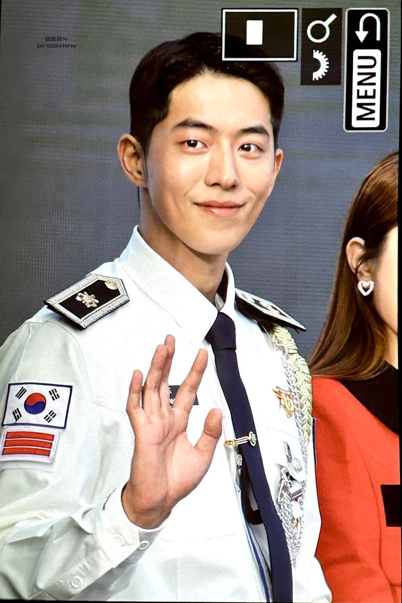 Penampilan Nam Joo Hyuk saat jadi MC Ground Forces Festival 2023