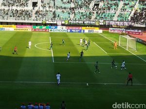 Epic Comeback, Persib Kalahkan Persebaya di Gelora Bung Tomo