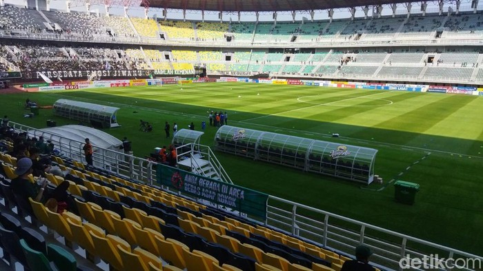 Persebaya vs Persib