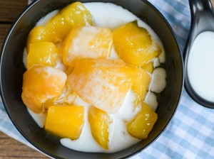 Menu Harian Ramadan 26: Sedap! Singkong Kuah Santan dan Oseng Tumis Tempe Buncis