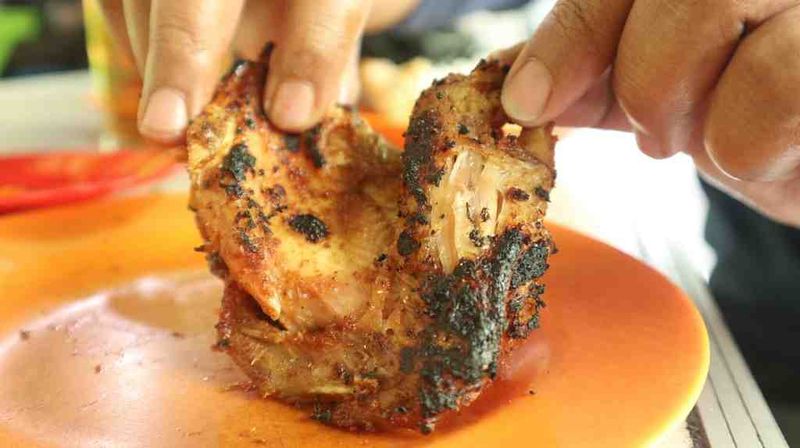 Wajib Coba! 5 Ayam Bakar dan Panggang yang Terkenal Enak