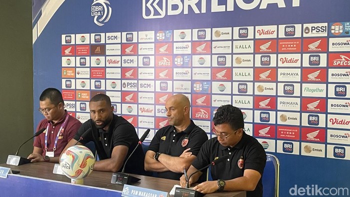 Pemain PSM Makassar, Yuran Fernandes saat sesi prematch konferensi pers jelang laga kontra Madura United. (Muhclis Abduh/detikSulsel)