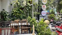 Kemudian, toko dan resep es krimnya dibeli oleh sahabatnya, yakni warga lokal yang bernama Adi Tanumulia. Sejak saat itu, gerainya bernama Graha Es Krim Zangrandi. Foto: detikcom