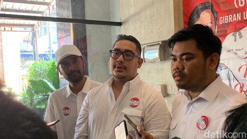 Acara deklarasi GUN dukung Gibran Rakabuming sebagai cawapres di Denpasar, Minggu (8/10/2023).