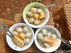 Makan Siang Mantap di Gandaria Jaksel, Ada Bakso Sepeda sampai Kopitiam