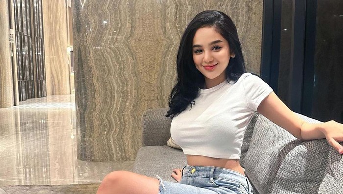 hana hanifah