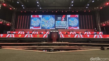 Panggung utama para pro player Free Fire bertanding. Foto: (Panji Saputro/detikINET).
