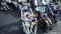Acara ini juga sebagai sosialisasi kepada masyarakat bahwa cerebral palsy bukanlah penyakit menular. 