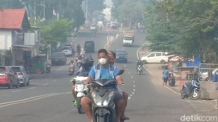 Jarak padang dampak kabut asap di Kota Jambi kian memburuk