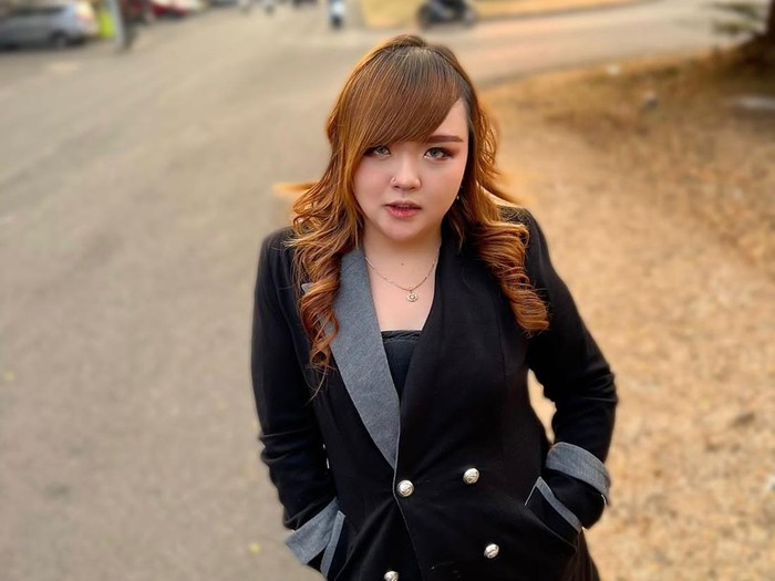 johana ariel suhendra