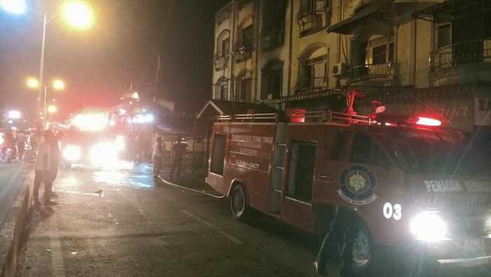 Kebakaran gudang gas LPG di Tebing Tinggi