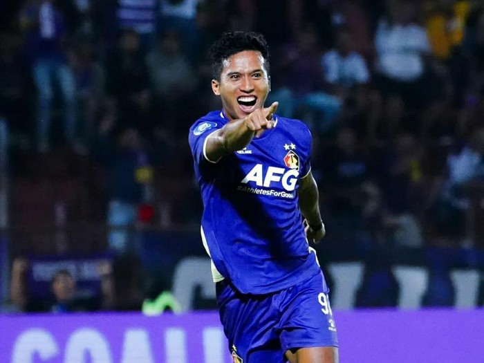 Bomber asli Kediri itu tampil apik dalam tiga laga terakhir dengan mencetak lima gol.