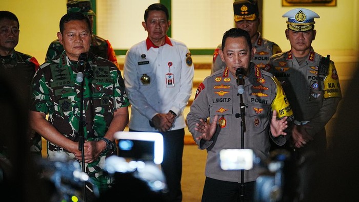 Panglima TNI Yudo Margono dan Kapolri Jenderal Listyo Sigit Prabowo Panglima TNI Yudo Margono dan Kapolri Jenderal Listyo Sigit Prabowo