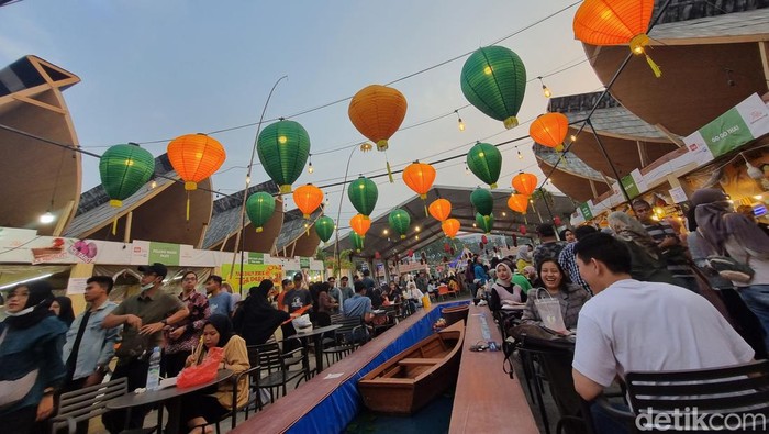 Pasar Senggol Bekasi