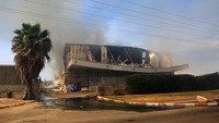 Pejabat Israel menyebut korban tewas akibat serangan mendadak Hamas di wilayahnya menjadi 300 orang. Reuters.