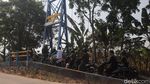 Sasak Paris yang Mendadak Ramai Dilintasi Warga Bandung