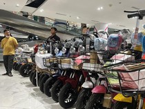Diskon Sepeda Listrik Jadi Primadona di Transmart Full Day Sale