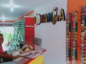 Kisah Toko Kaset Bonanza Klaten, Melawan Punah demi Habiskan Stok