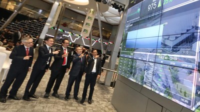 Barito Renewables Resmi Melantai di Bursa, Saham Melonjak 25%